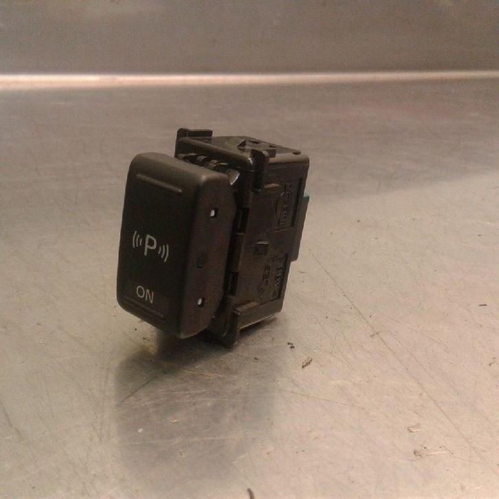 SCHAKELAAR Nissan Micra (K13) (01-2010/03-2017), Auto-onderdelen, Dashboard en Schakelaars, Nissan, Gebruikt