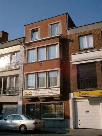Commercieel te huur in Kortrijk, 1 slpk beschikbaar voor biedingen