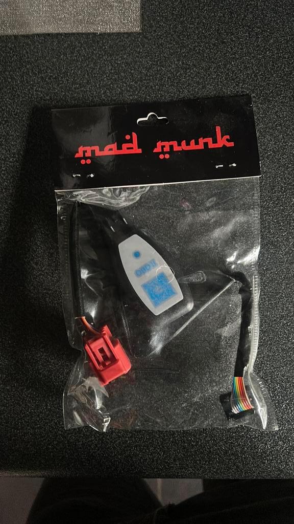 ADAPTATEUR BLUETOOTH OBD, Motoren, Tuning en Styling, Ophalen of Verzenden