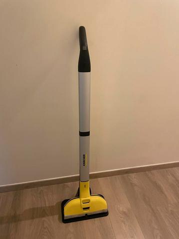 Karcher vloerreiniger / weinig gebruikt beschikbaar voor biedingen
