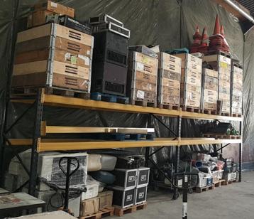 Dringend magazijn gezocht van  200m² omgeving Antwerpen beschikbaar voor biedingen