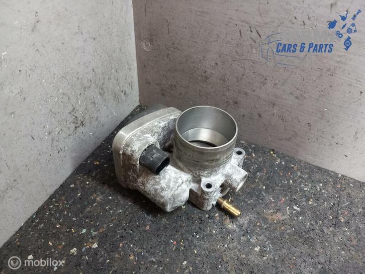 Renault Megane II 1.6-16V Gasklephuis 8200190230 2004 - 2009, Autos : Pièces & Accessoires, Moteurs & Accessoires, Seat, Utilisé