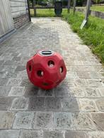 Kerbl Slowfeeder Bal HeuBoy, Weidegang