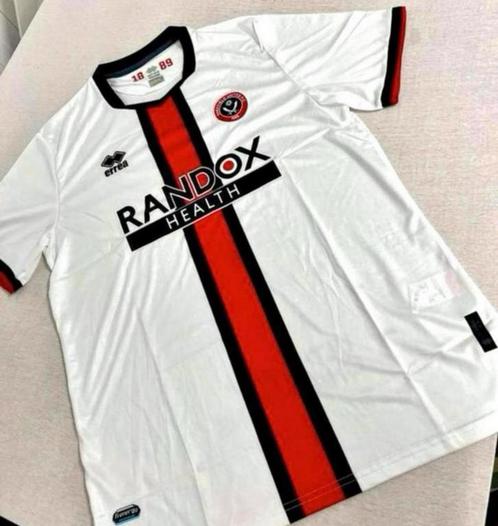 Errea sheffield united 2022-2023 uitshirt uit T-shirt NIEUW, Verzamelen, Sportartikelen en Voetbal, Nieuw, Shirt, Ophalen of Verzenden