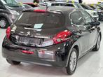 Peugeot 208 1.2i CAMERA Toit Pano Clim Cruise Carplay Gps Bl, Stof, Gebruikt, 1199 cc, 5 deurs