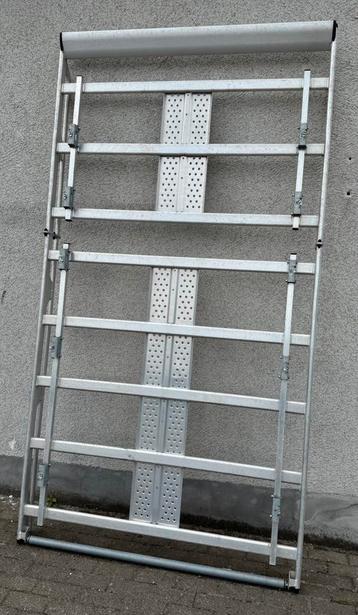 Alu dakdrager 290x154 cm beschikbaar voor biedingen