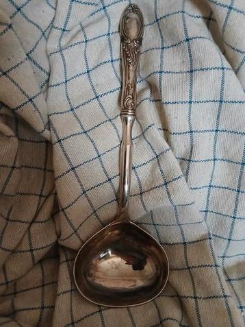 Zilver sauslepel (Gestempeld 800) beschikbaar voor biedingen