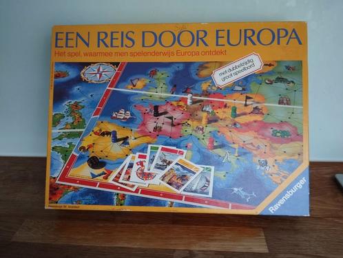 Bordspel "een reis door Europa" dubbelzijdig speelbord 1980, Hobby en Vrije tijd, Gezelschapsspellen | Bordspellen, Zo goed als nieuw