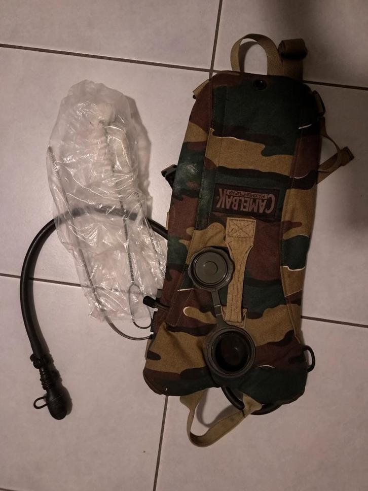 Belgisch leger ABL Camelbak – compleet + kuisborstel, Sport en Fitness, Bergsport en Wandelen, Nieuw, Rugzak, Ophalen of Verzenden