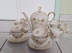 Oud koffieservies beige, Ophalen