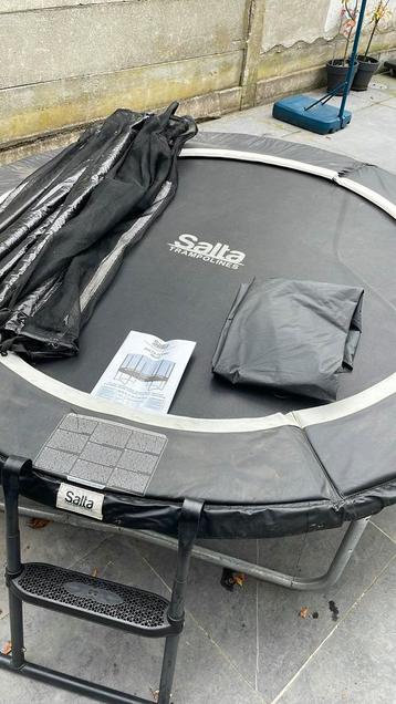 Salta trampoline combo round 183cm disponible aux enchères