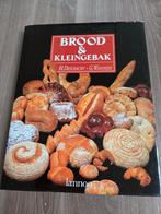 Brood en kleingebak, Boeken, Kookboeken, Gelezen, Ophalen of Verzenden, H deschacht g waignein, Overige typen