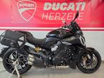 Diavel V4 Thrilling Black, Motoren, 4 cilinders, Motorrijbewijs A, Bedrijf, Meer dan 35 kW