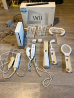 Console Wii + accessoires, Ophalen of Verzenden, Gebruikt, Met 2 controllers