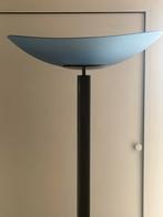 Artemide Tebe, Enlèvement