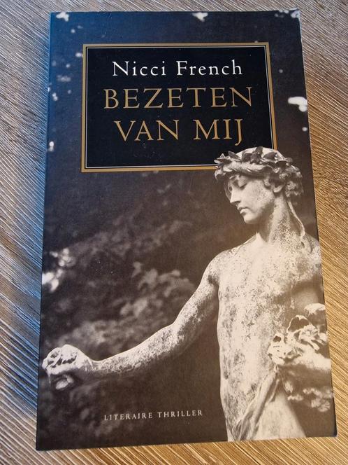 Nicci French - Bezeten van mij, Boeken, Literatuur, Gelezen, Ophalen of Verzenden