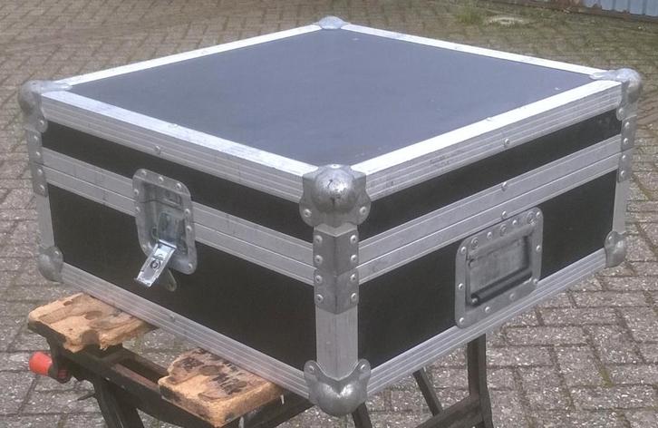 Flightcase 19 inch x 11HE, 8 x 14 cm, Muziek en Instrumenten, Behuizingen en Koffers, Gebruikt, Overige instrumenten, Flightcase