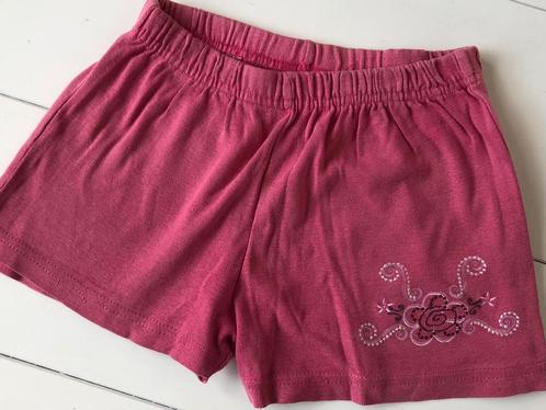 roze kort shortje 5 j 110, Kinderen en Baby's, Kinderkleding | Maat 110, Gebruikt, Meisje, Broek, Ophalen of Verzenden