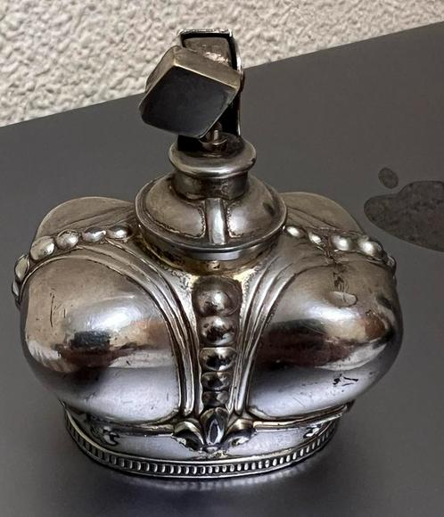 Vintage kroonvormige aansteker – patent 98386, Verzamelen, Rookartikelen, Aanstekers en Luciferdoosjes, Aansteker, Ophalen of Verzenden