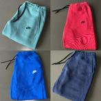 4 Nike Broeken Maat Large Groen, Rood, 2x Blauw(1x gedragen), Kleding | Heren, Broeken en Pantalons, Maat 52/54 (L), Overige kleuren