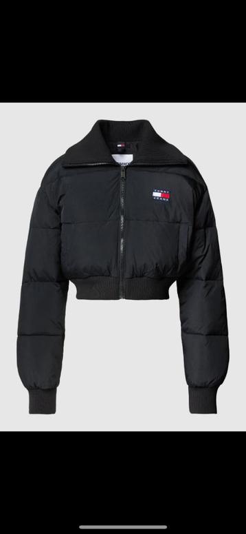 Korte winterjas Tommy Hilfiger XS  disponible aux enchères