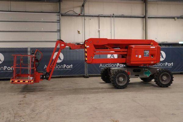 Vente aux enchères : Plateformes de travail aériennes, Articles professionnels, Machines & Construction | Ascenseurs, Échafaudages & Échelles