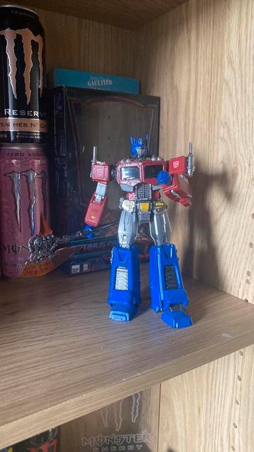 MDLX optimus prime verzamel stuk beschikbaar voor biedingen