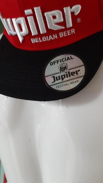 Jupiler pet klak Official Festival Wear rood nieuw beschikbaar voor biedingen