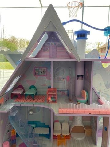 L.O.L. winter chalet beschikbaar voor biedingen