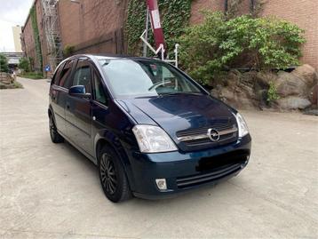 Opel Meriva 1.4 essence BWJ 2006 avec inspection des ventes  disponible aux enchères