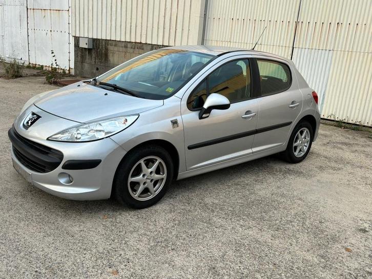 Peugeot 207 1.4 benzine Bj 2007 161000km, Auto's, Peugeot, Bedrijf, Te koop, Airbags, Alarm, Radio, Benzine, Stadsauto, 4 deurs