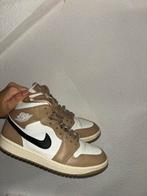 Air jordan 1 mid, Vêtements | Femmes, Chaussures, Enlèvement ou Envoi, Beige, Sneakers et Baskets, Nike