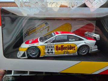 Calibra DTM 1/18 Minichamps  beschikbaar voor biedingen