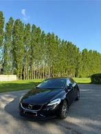 Volvo V40 T2 Black Edition, Auto's, Volvo, 4 cilinders, Overige bekleding, 5 zetels, 5 deurs