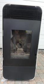 Pelletkachel PELLK 11 kw+25 zakken van14kg pellet 595 euro, Ophalen, Zo goed als nieuw, Vrijstaand, Pelletkachel