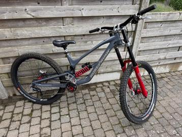 Nukeproof Dissent 297  Maat M beschikbaar voor biedingen