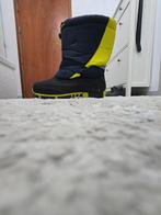 Vêtements  sky avec les bottes, Enfants & Bébés, Vêtements enfant | Autre, Enlèvement ou Envoi