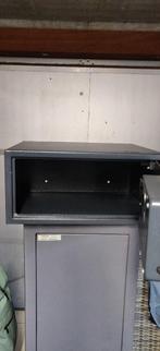 Wapen- en munitiekluis, Hobby en Vrije tijd, Ophalen, Gebruikt