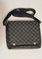 Sacoche LOUISE VUITTON., Enlèvement ou Envoi