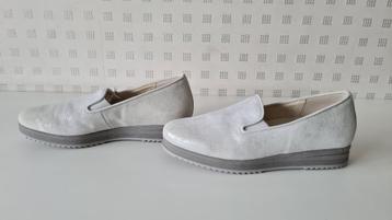 GABOR : zilver/witte loafer in daim - SPLINTERNIEUW - 37