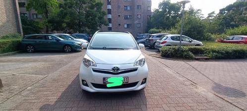 Toyota Verso-s Skyview, Auto's, Toyota, Particulier, Verso, Achteruitrijcamera, Airbags, Airconditioning, Android Auto, Elektrische ramen