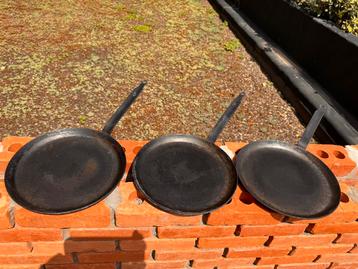 Carbon stalen koekenpannen beschikbaar voor biedingen