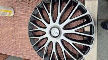 Wieldoppen 17inch nieuw  beschikbaar voor biedingen