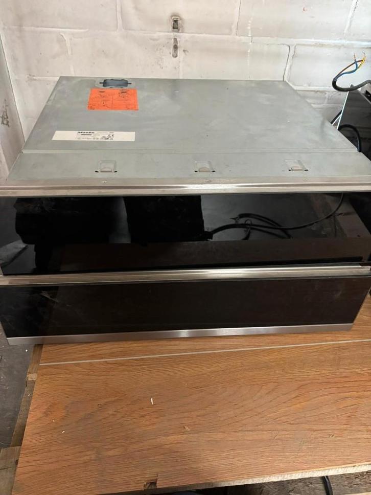 Tiroir-réchaud Miele ESW 6214, Electroménager, Micro-ondes, Neuf, Encastré, 45 à 60 cm, Air chaud, Enlèvement