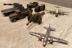 Lot Dinky Toy militaire voertuigen en vliegtuigen, Hobby en Vrije tijd, Ophalen of Verzenden