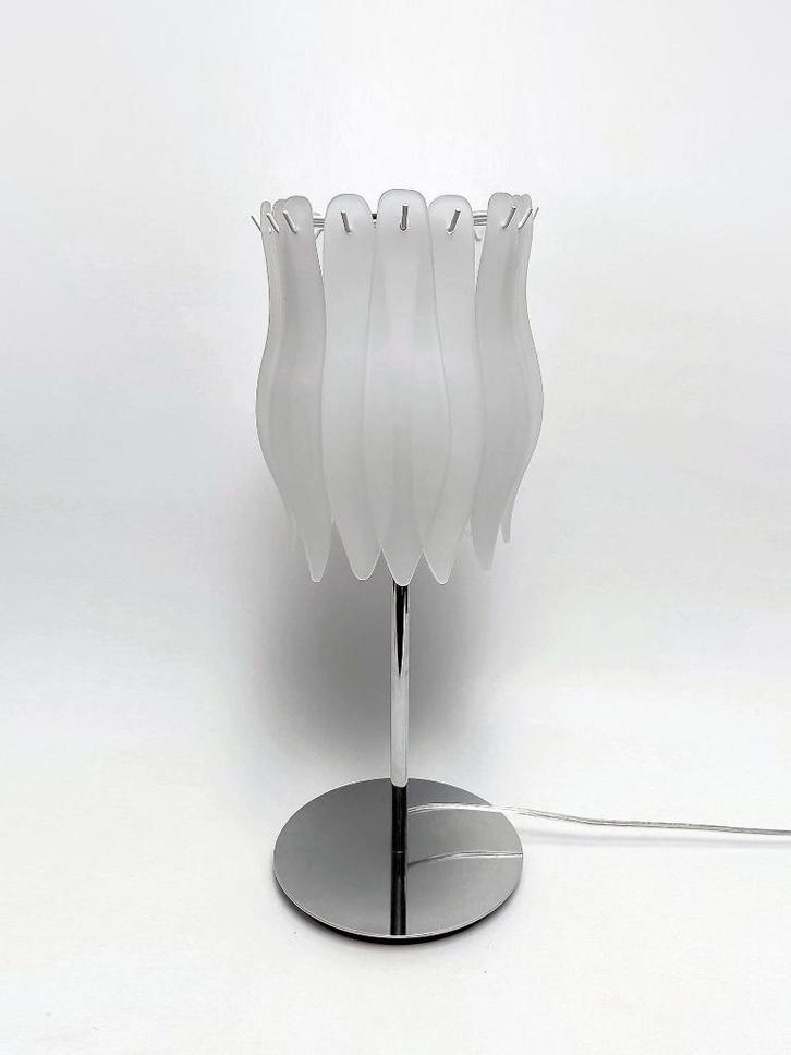 tafellamp glazen lamellen Massive, Huis en Inrichting, Lampen | Tafellampen, Gebruikt, 50 tot 75 cm, Glas, Metaal, Overige materialen