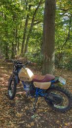 Suzuki DR125 Custom, Motoren, Particulier