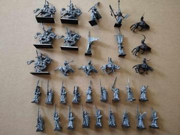 Warhammer High Elves Sigmar ruiters, wolven, figuren beschikbaar voor biedingen