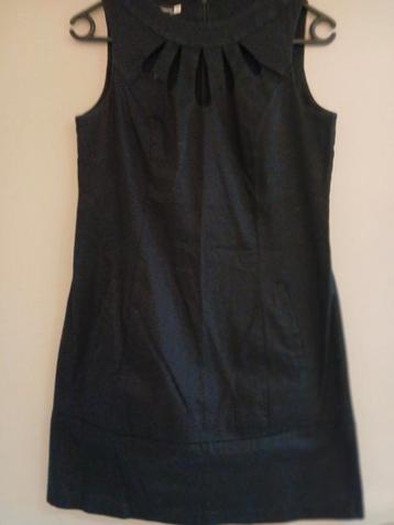 Zwart kleed merk Woman beschikbaar voor biedingen