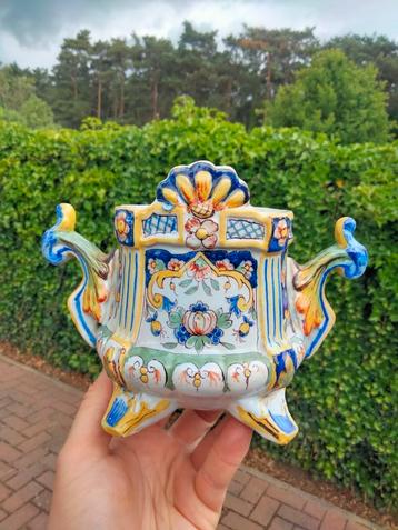 Brocante kleine cache pot bloempotje France faience beschikbaar voor biedingen